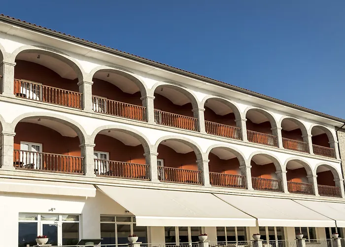 Parador De Vic-Sau